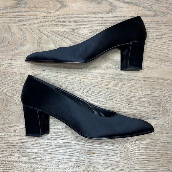 Stuart Weitzman Vintage 90s Satin Block Heel Classic Pumps Black Size 7 - Picture 8 of 15
